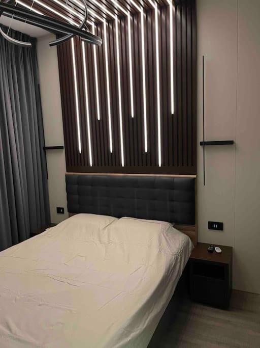 Ath Modern Homes - Luxury Apartment In The City Center Jassy Zewnętrze zdjęcie