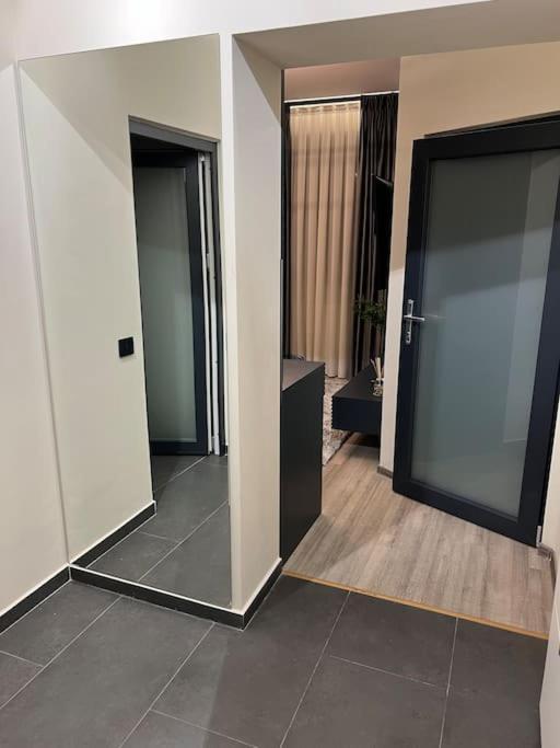Ath Modern Homes - Luxury Apartment In The City Center Jassy Zewnętrze zdjęcie