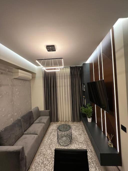 Ath Modern Homes - Luxury Apartment In The City Center Jassy Zewnętrze zdjęcie
